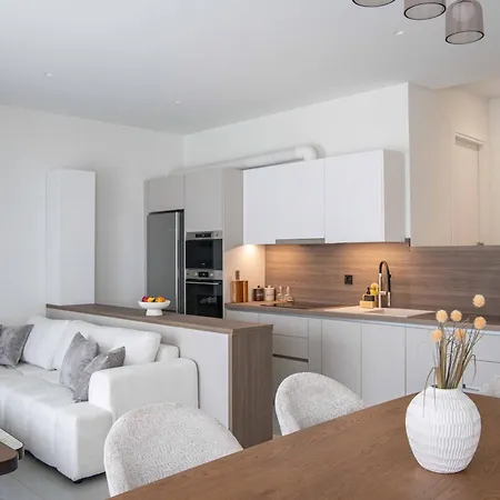 Nireas Blue Balcony By Raise Holiday home *